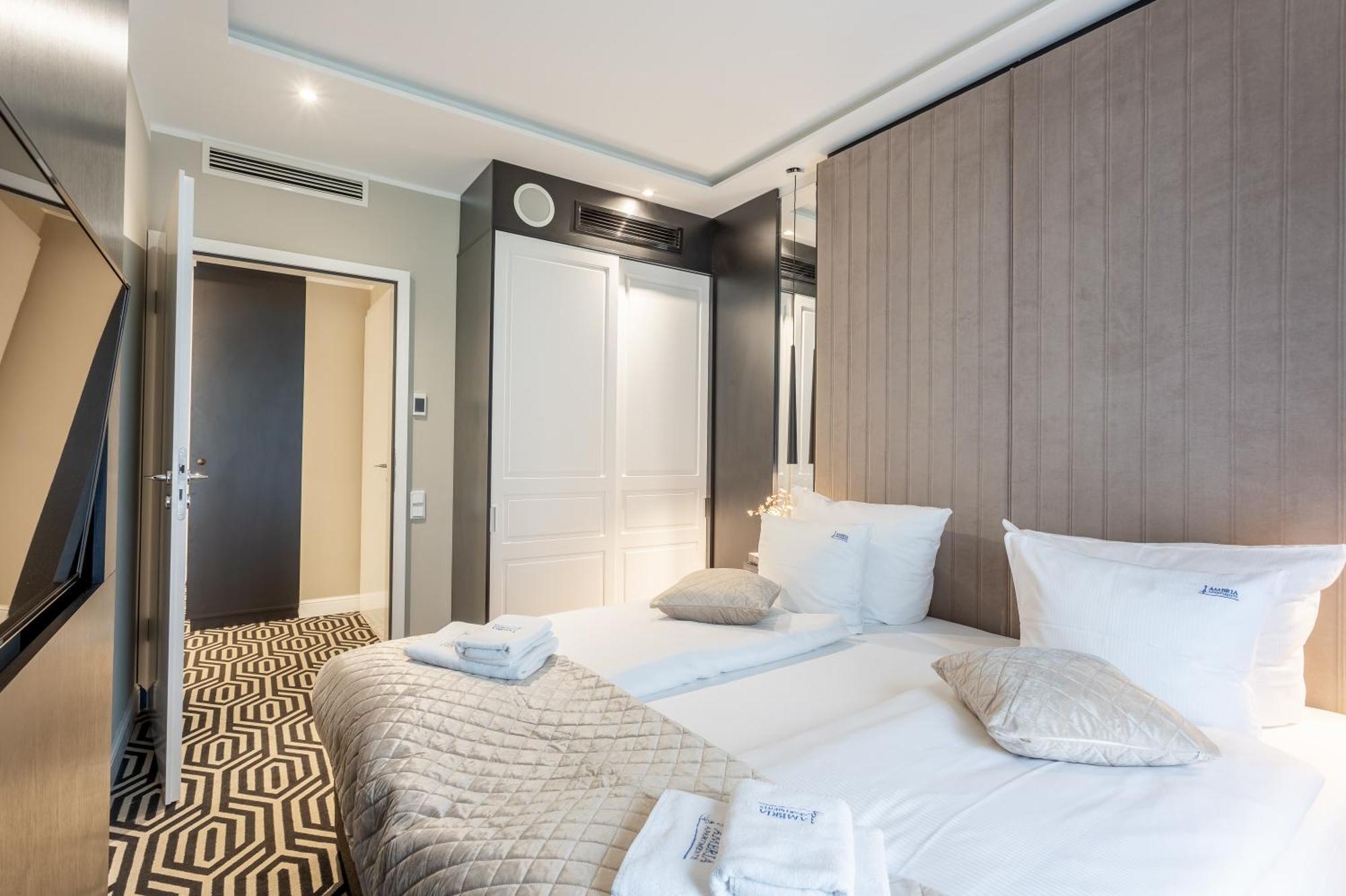 Ambria Apartments Promenada Svinoústí Exteriér fotografie