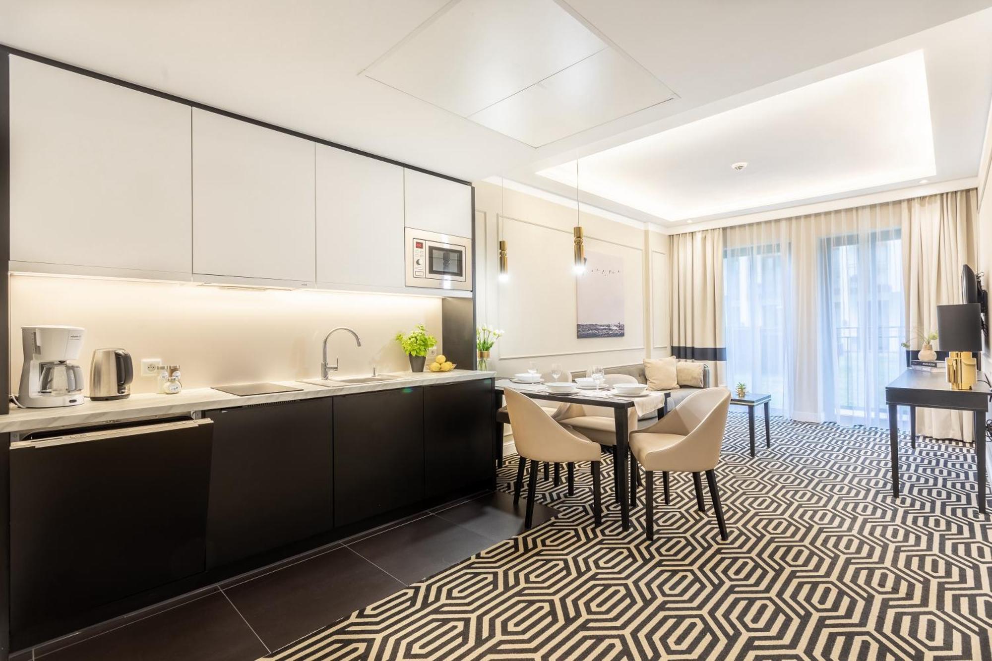Ambria Apartments Promenada Svinoústí Exteriér fotografie