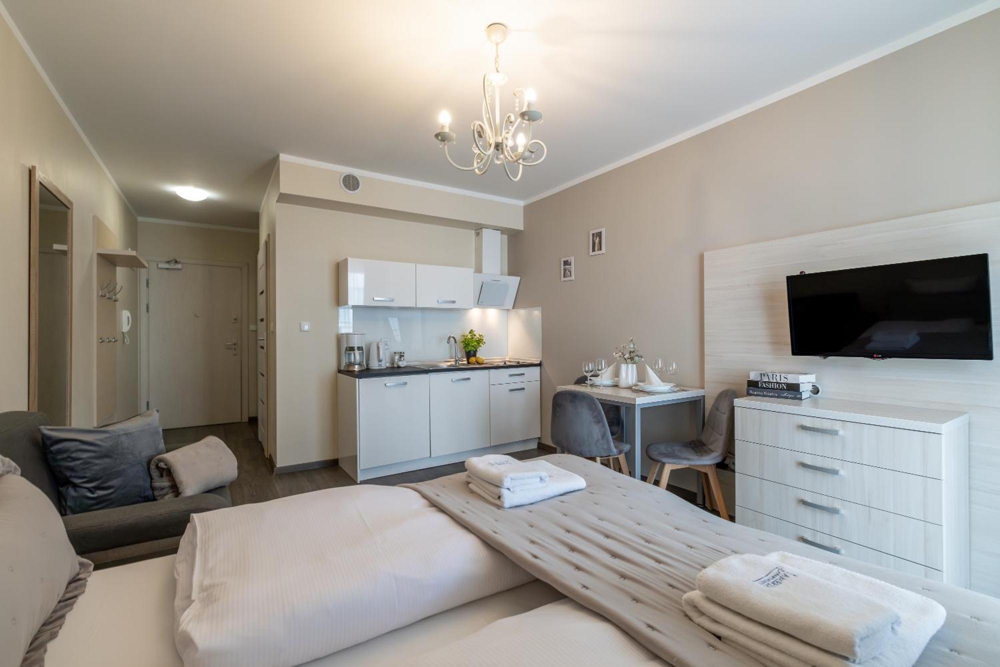Ambria Apartments Promenada Svinoústí Exteriér fotografie