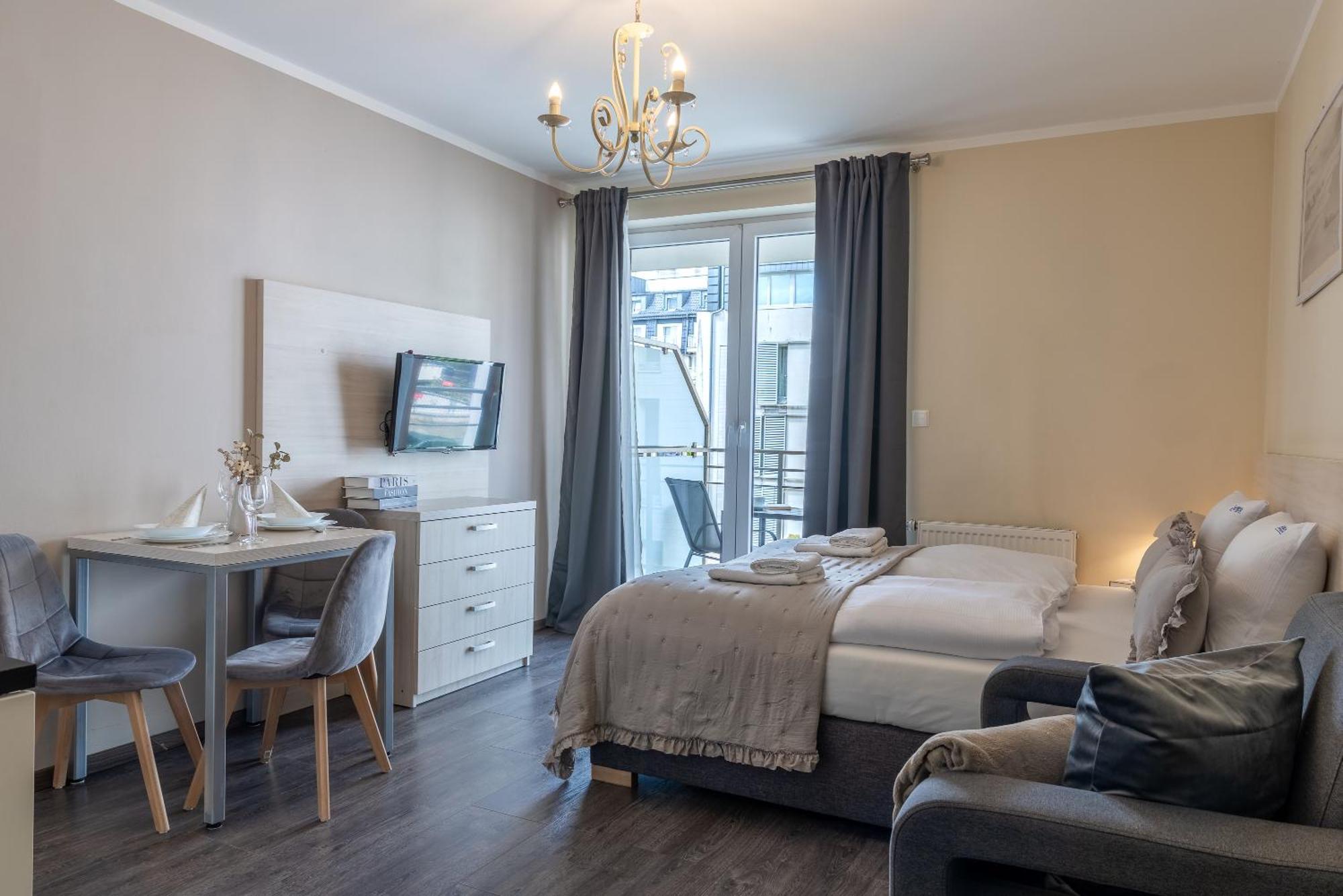 Ambria Apartments Promenada Svinoústí Exteriér fotografie